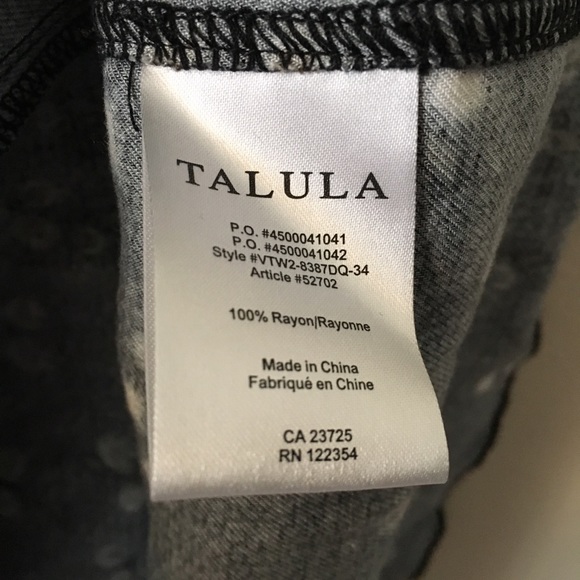 Talula Aritzia Oversized Size XXS Floral Dress - Picture 5 of 7